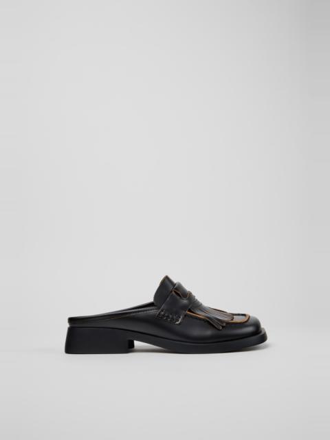 CAMPERLAB Black Leather Moccasins for Women.