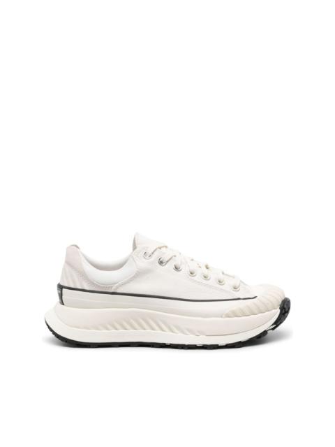 Converse âChuck 70 AT-CX sneakers