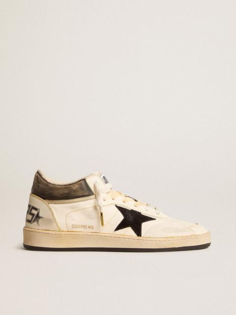 Women’s Ball Star Pro Mid in aged white leather with black star
