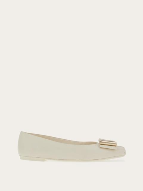 FERRAGAMO DOUBLE-BOW BALLET FLAT
