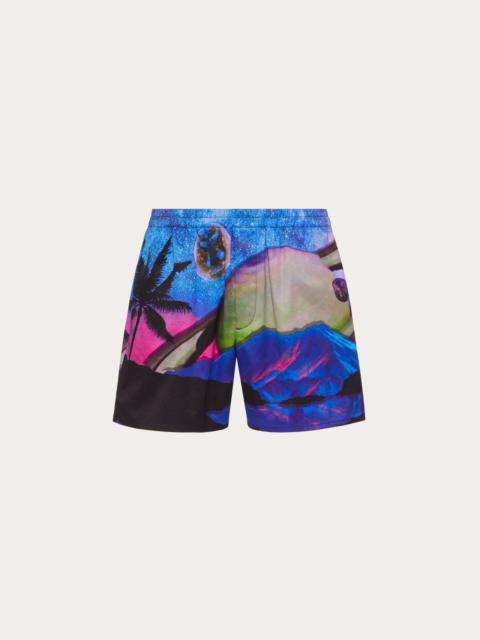 SHORTS WITH WATER SKY PRINT