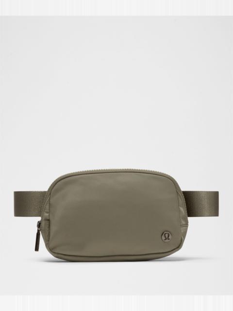 lululemon Everywhere Belt Bag with Long Strap 1L