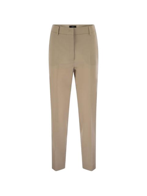 WEEKEND Max Mara ironed pleated trousers