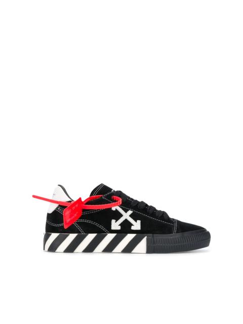 Off White arrow vulcanized low top sneakers REVERSIBLE