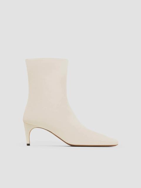 NEOUS Women's Nervia 60MM Leather Boots - Cream
