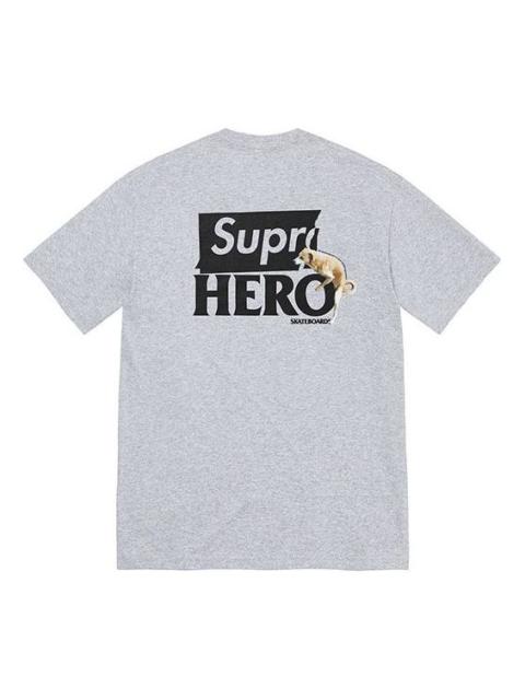 Supreme 최고 SS22 주 17 Antihero 개 티 강아지 알파벳 로고 인쇄 둥근 목 짧은 소매 Unisex SU