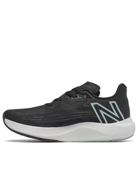 New Balance (WMNS) New Balance FuelCell Rebel v2 'Black White Mint' WFCXLR2