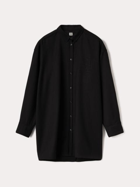 Long monogram wool shirt black
