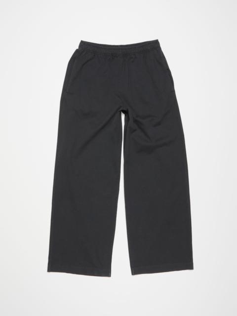 パンツ Acne Studios Satin Contrast Trousers Acne Studios Satin Contrast Trousers In Black | ModeSens