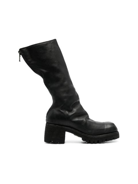 rear zip-fastening leather boots
