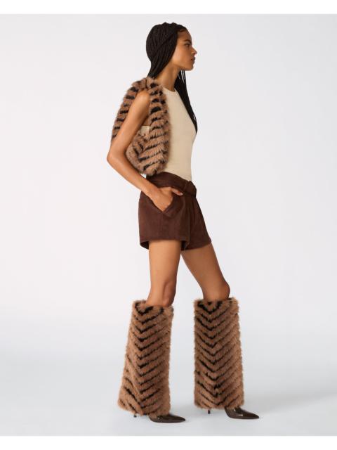 STEVE MADDEN ICON BOOT & SAGA FAUX FUR BAG BUNDLE