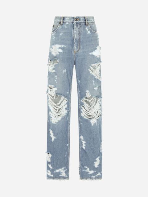 Jeans with ripped details