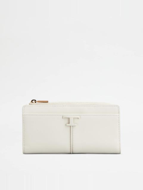 Tod's T TIMELESS WALLET IN LEATHER - WHITE