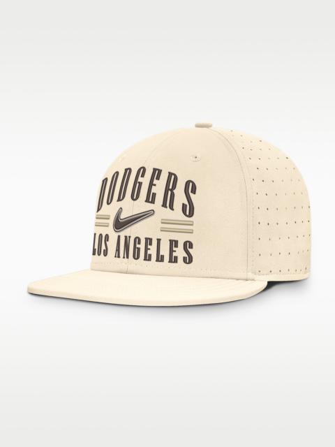 Nike Los Angeles Dodgers True Men's Nike AeroBill MLB Fitted Hat