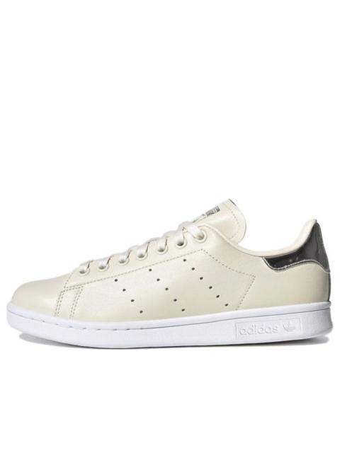 adidas (WMNS) adidas originals Stan Smith 'Off White Silver Metallic' FY6773