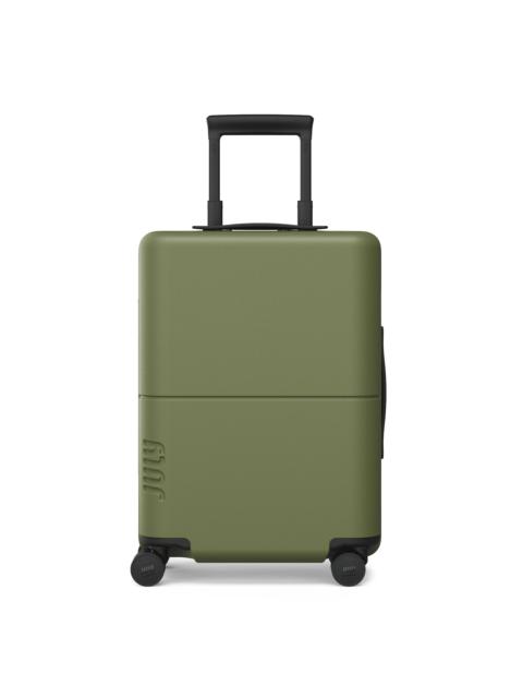 July Carry On Essential