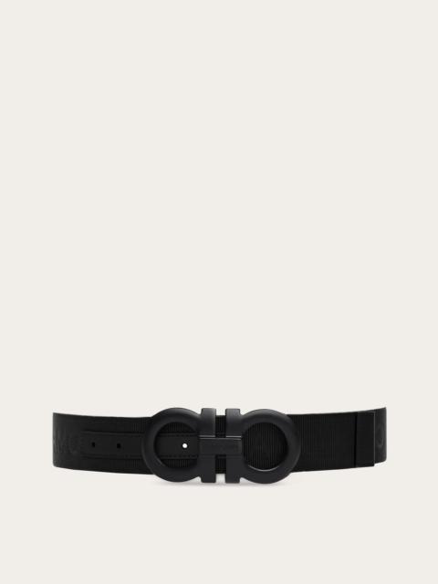 Fixed jacquard fabric belt