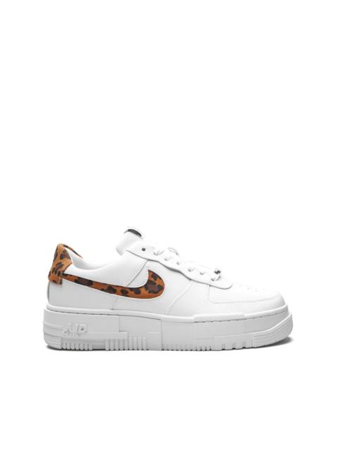 Air Force 1 Pixel SE sneakers