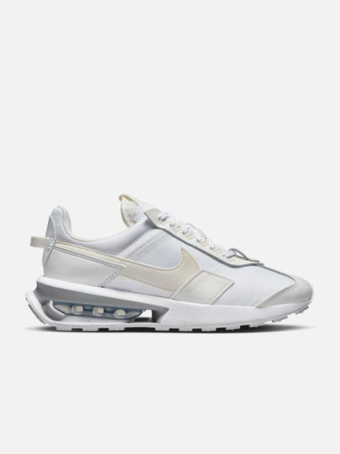 Nike 에어 맥스 프리 데이 스니커