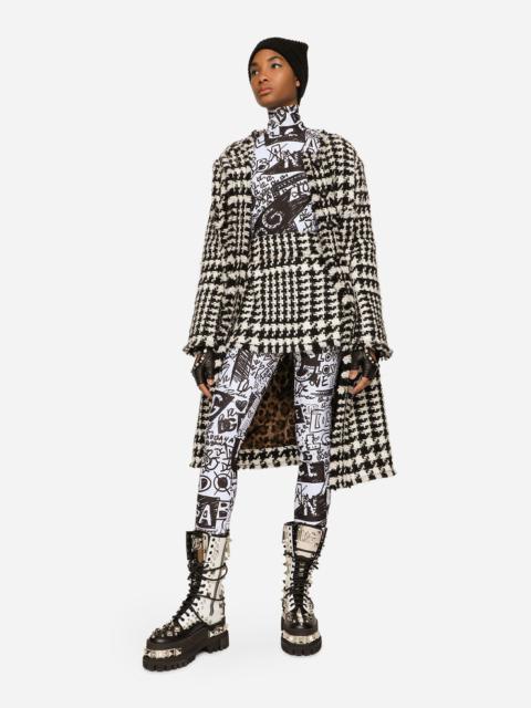 Single-breasted houndstooth coat