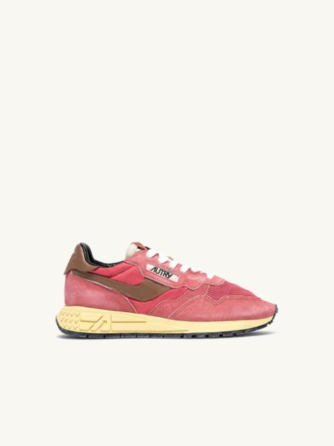 AUTRY REELWIND LOW SNEAKERS IN STRAWBERRY SUGAR AND COCONUT NYLON AND SUEDE