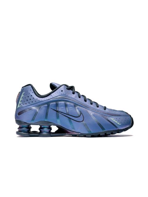 Nike Shox R4 'Iridescent'