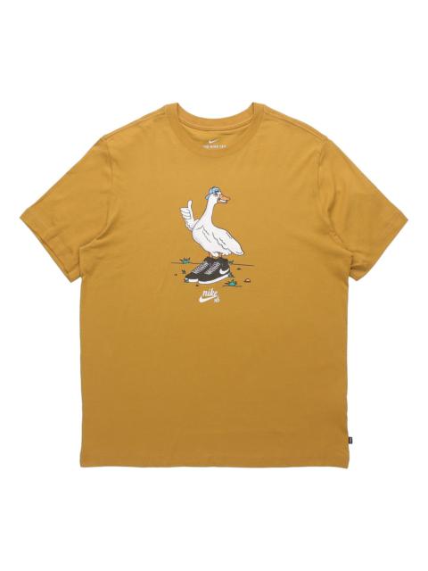 Nike Nike Large Skateboard Short Sleeve Yellow BV7066-790