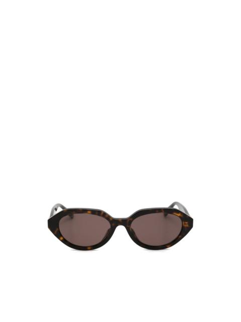 GUCCI cat-eye frame sunglasses