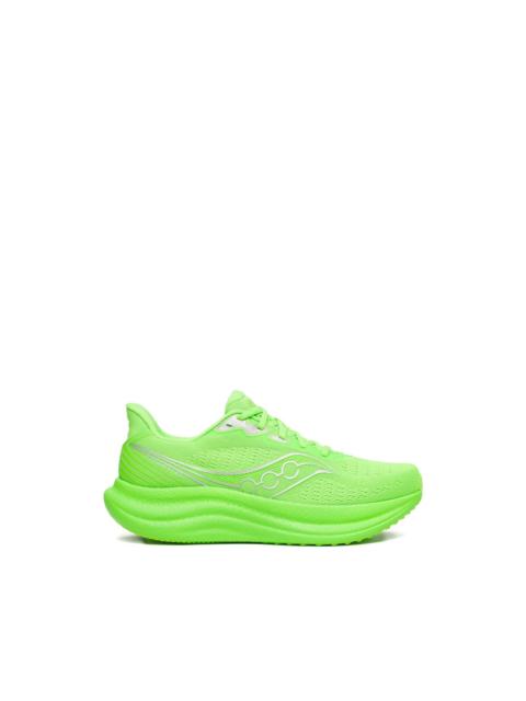 Saucony logo trainers