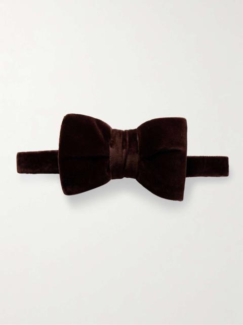 TOM FORD Pre-Tied Velvet Bow-Tie