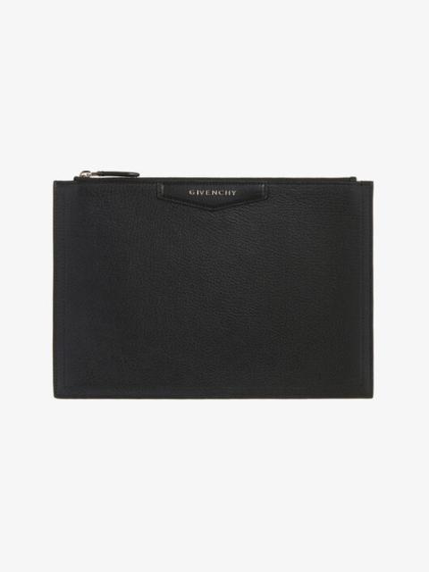 Givenchy ANTIGONA MEDIUM POUCH IN GRAINED LEATHER