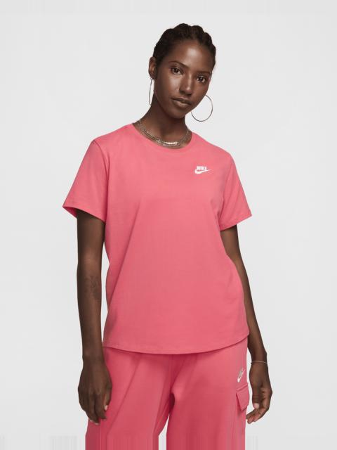 Nike Sportswear Club Essentials Women's T-Shirt