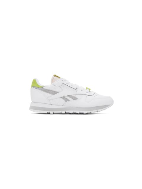 Reebok 레이스 업 스니커