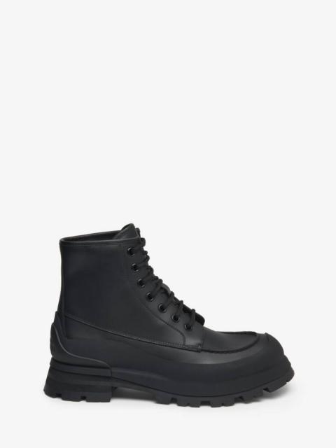 Alexander McQueen Men's Wander Lace Up Boot in Black