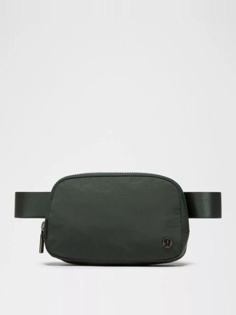 Everywhere Belt Bag with Long Strap 1L