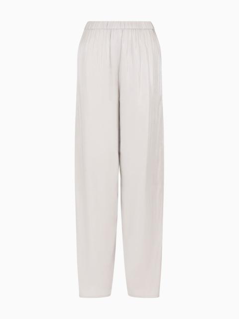 Elasticated-waist trousers in trilobel fabric