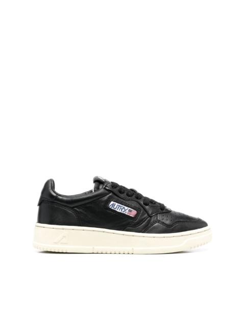 ☆AUTRY☆ Medalist goat leather sneakers black AULWGG05 AULW Autry Medalist Goat Suede Black – LIKELIHOOD