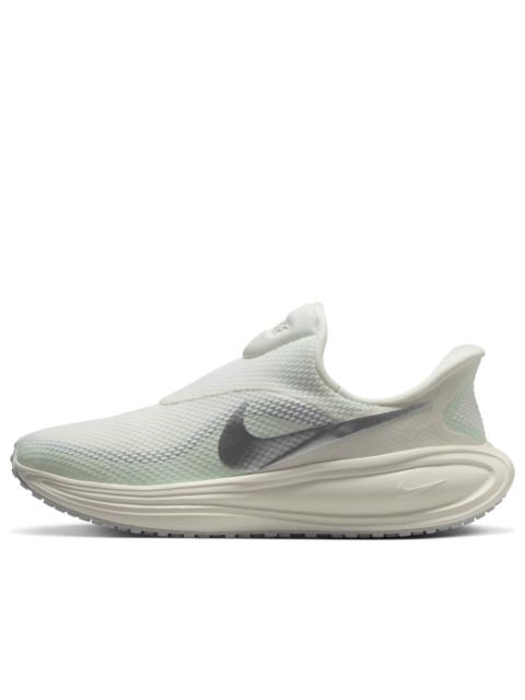 Nike (WMNS) Nike Revolution 8 EasyOn 'Sail Barely Green' HQ2415-103