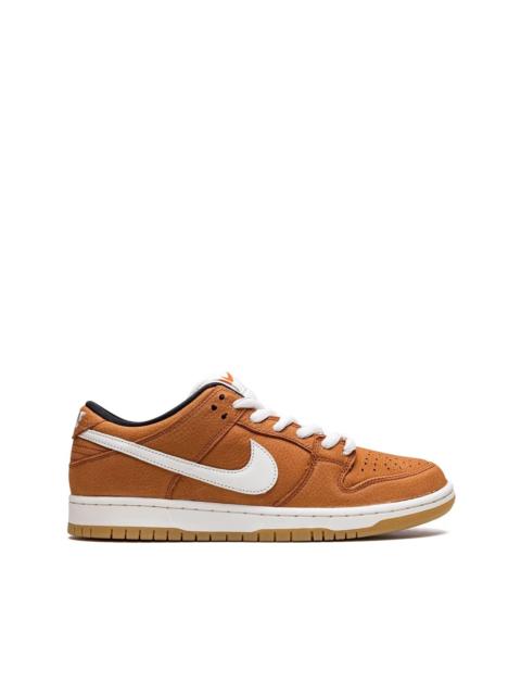 Nike SB Dunk Low Pro Iso sneakers