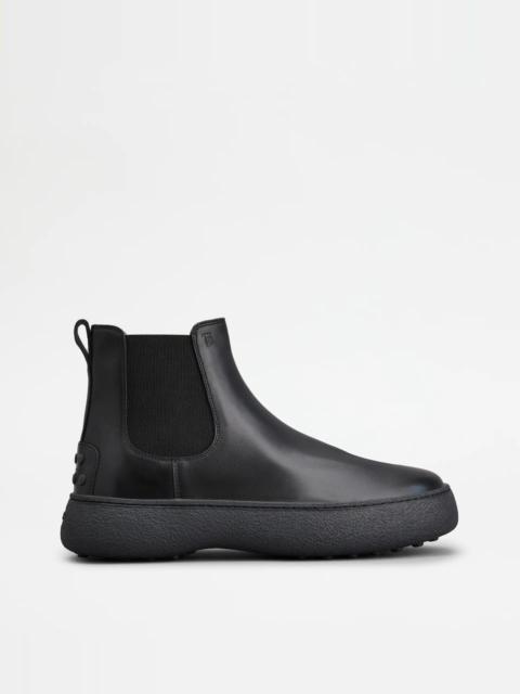 TOD'S W. G. CHELSEA BOOTS IN LEATHER - BLACK