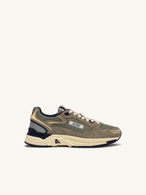 AUTRY HYPERWAY SNEAKERS IN SILVER SAGE AND SPA BLUE SUEDE AND MESH