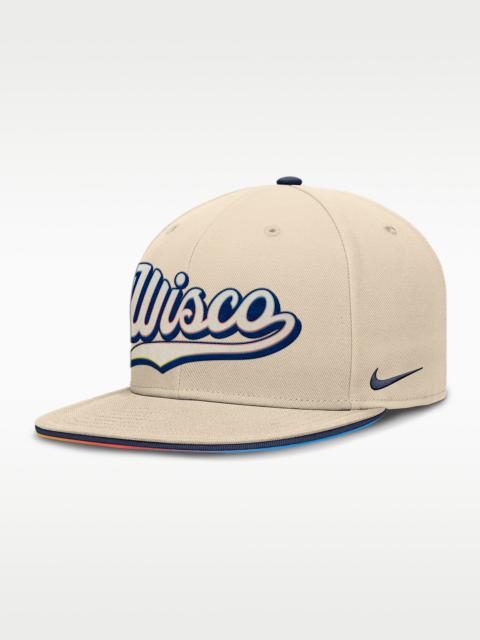 Nike Milwaukee Brewers City Connect True Men's Nike Dri-FIT MLB Fitted Hat