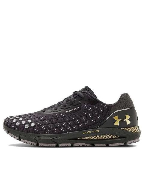 Under Armour 팔러 HOVR 소닉 3 폭풍 '블랙 아웃 골드 러스터' 3023390-500