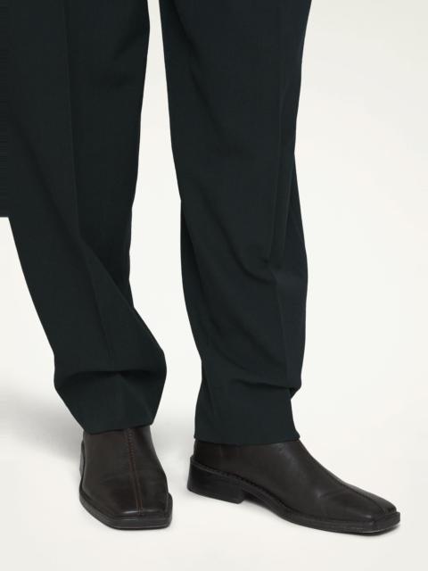 Lemaire PIPED ZIPPED BOOTS
SOFT LEATHER