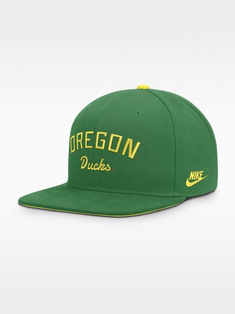 Nike Oregon Legacy Pro Men's Nike Dri-FIT College Adjustable Hat