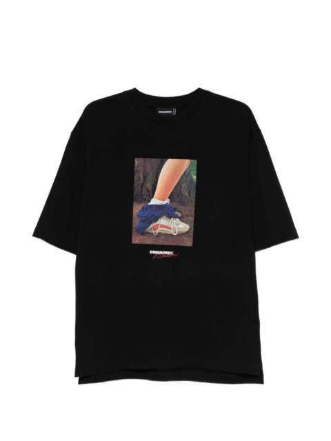 short-sleeve crew-neck T-shirt