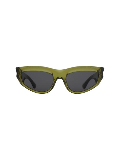 Classic oval-frame sunglasses