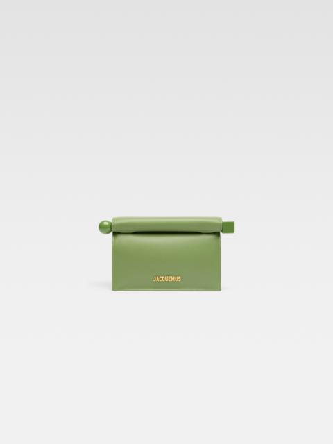 JACQUEMUS La petite pochette Rond Carré