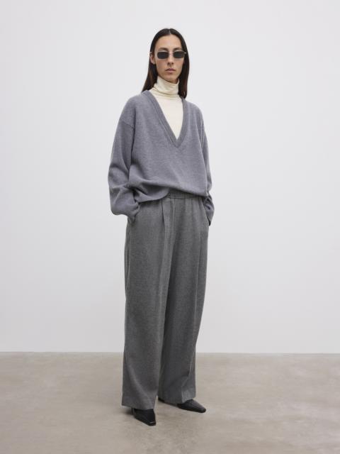 House of Dagmar Soft wool vneck knit