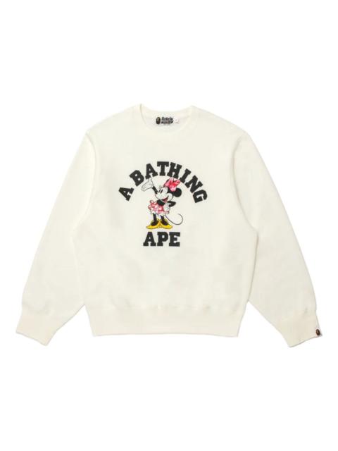 A BATHING APE® (WMNS) A Bathing Ape x Disney Minnie Mouse College Relaxed Fit Crewneck 'White' 0ZXSWW901132R-WHT